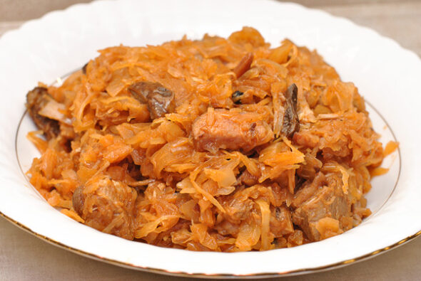 Tradycyjny Bigos Z Kiszonej Kapusty Prosty Przepis Na Foodo Pl