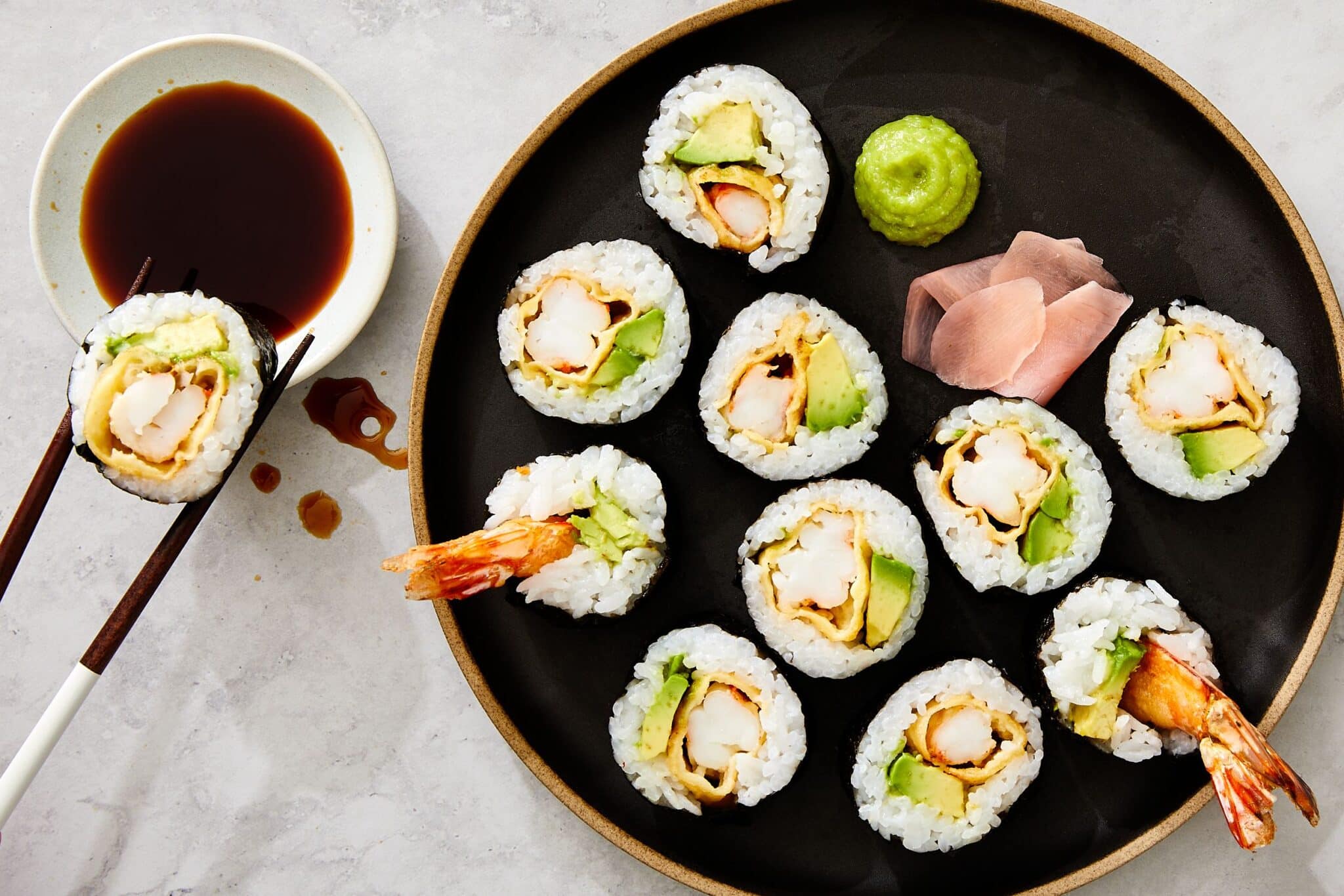 Sushi z krewetką w tempurze (futomaki)