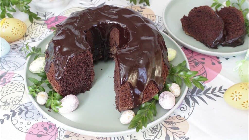 Babka z budyniem czekoladowym