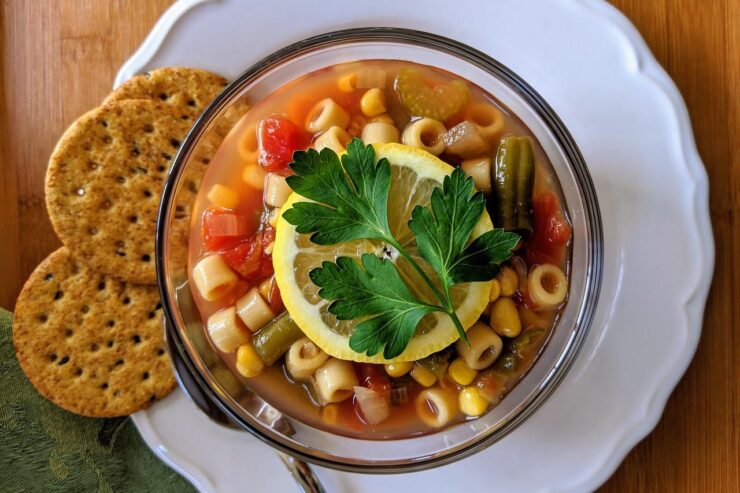 Minestrone – włoska zupa jarzynowa