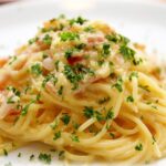 Spaghetti carbonara – oryginalny włoski przepis