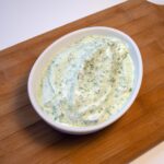 Tzatziki – oryginalny przepis na grecki dip